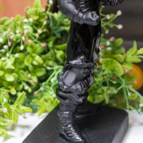 Obsidian Gohan Carving