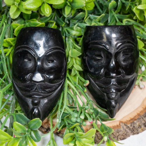 Obsidian Mask