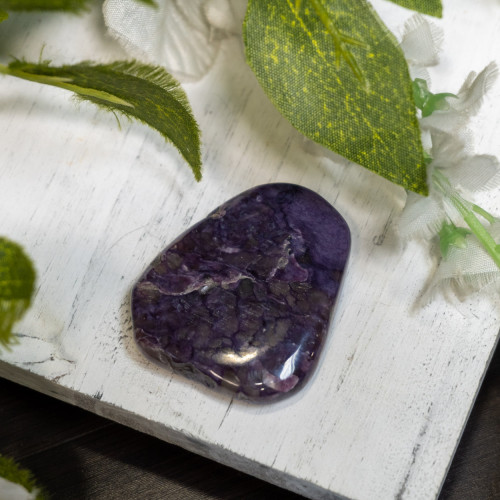 Charoite Palmstone #10