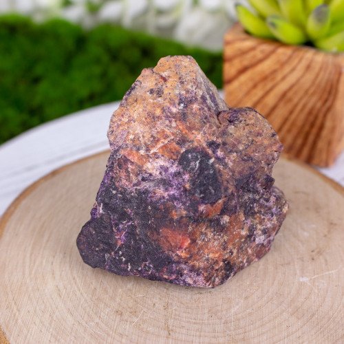 Large Sugilite with Bustamite