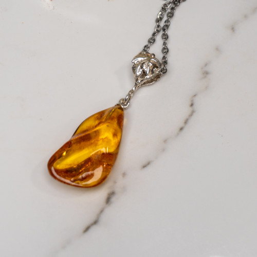 Amber Pendant Necklace #10