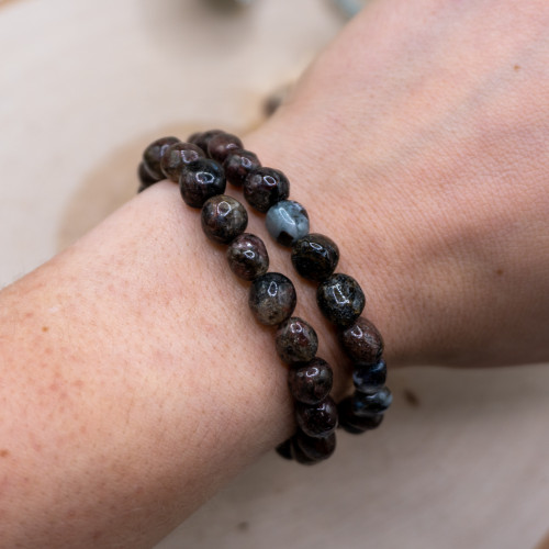Garnet & Nuummite Bracelet