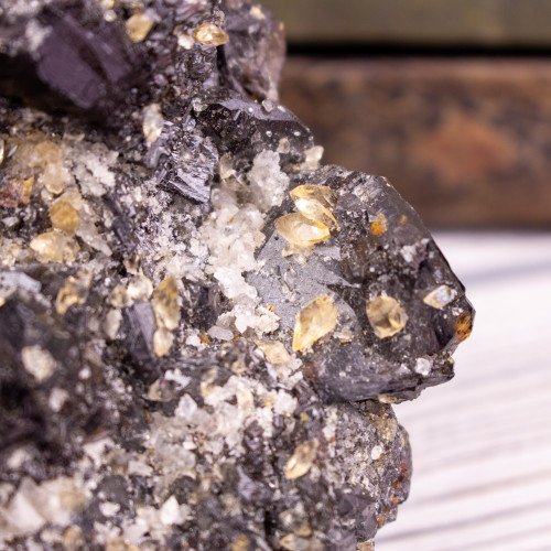 Stellar Beam Calcite and Quartz on Sphalerite