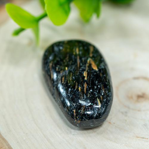 Nuummite Pocket Piece #7