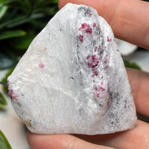 Spinel in White Marble #1