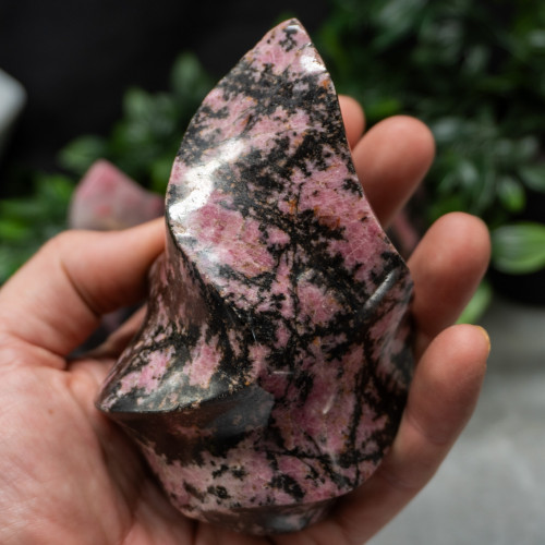 Rhodonite Medium Flame