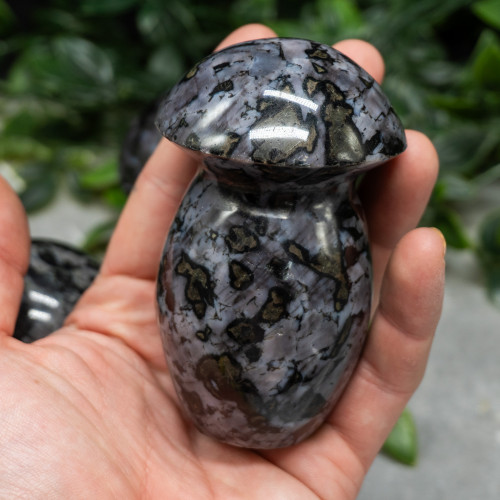 Mystic Merlinite Medium Mushroom