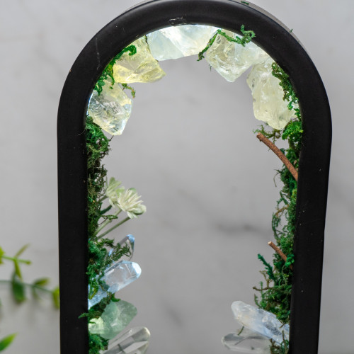 Garden Quartz Oval Portal Light