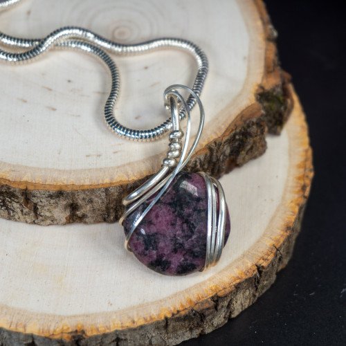 Rhodonite Circle Wrap