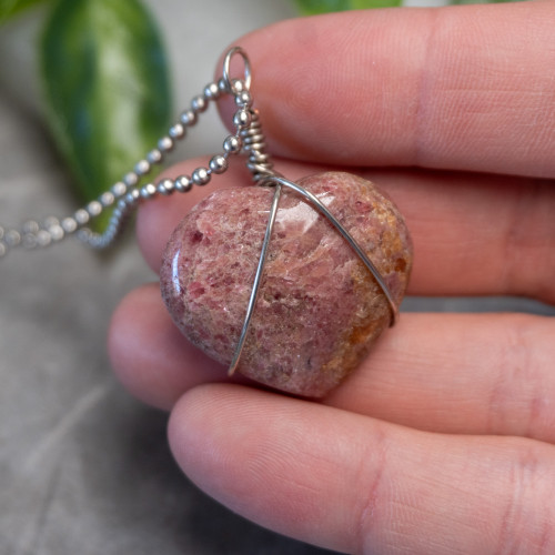 Rhodonite Heart Wire Wrap #2