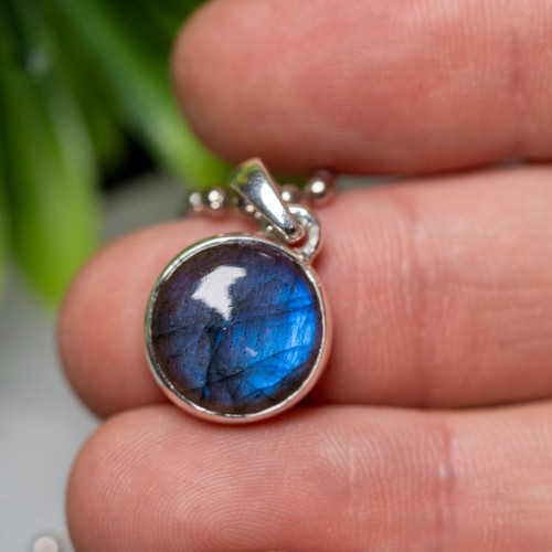 Labradorite Round Pendant #1