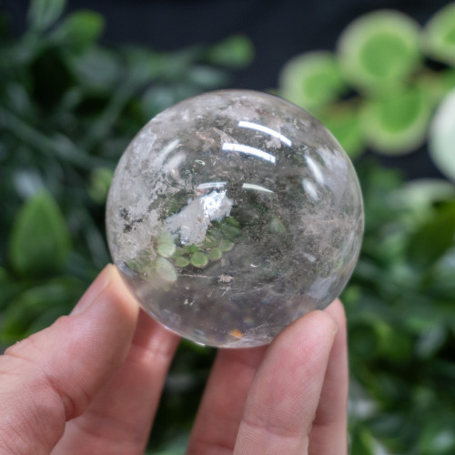 Medium Quartz Sphere Random