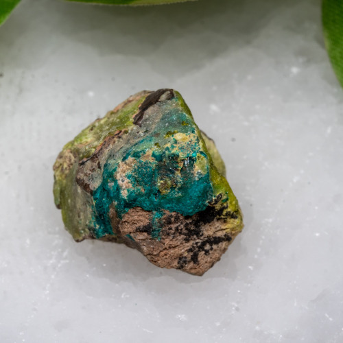 Mimetite with Dioptase #1