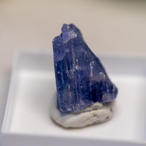 Tanzanite Raw #5