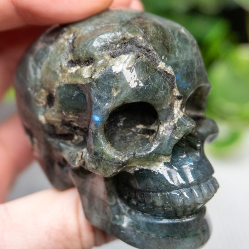 Labradorite Skull Medium