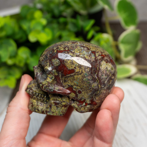 Dragon Stone Skull Medium