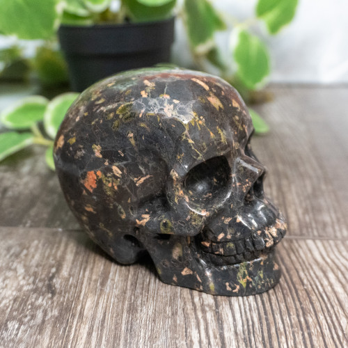 Black Rhyolite Large Skull