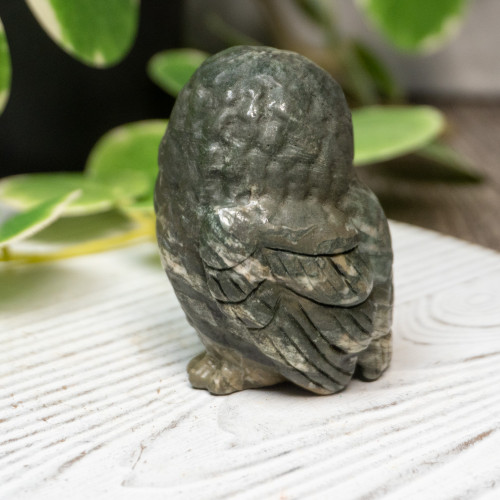 Nine Dragon Jade Owl Medium Owl