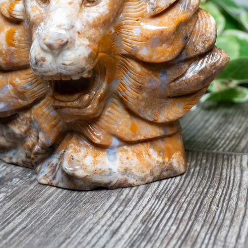 Chalcedony & Agate Lion Carving #4
