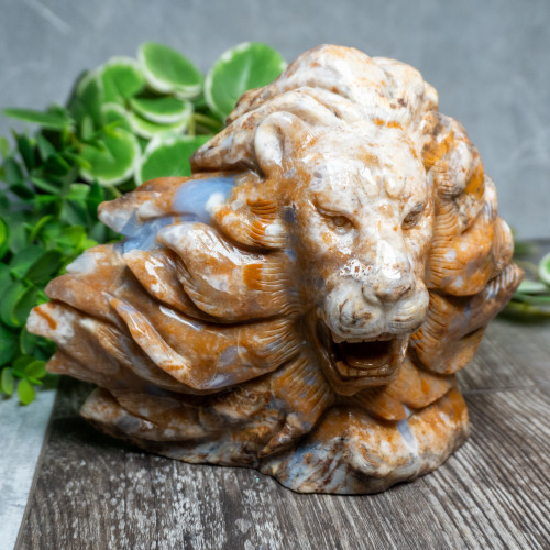 Chalcedony & Agate Lion Carving #4