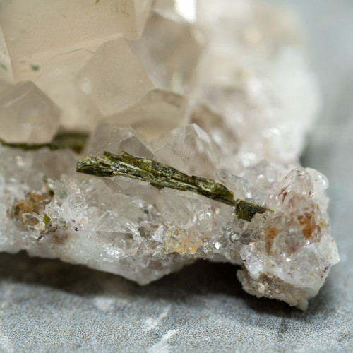 Quartz with Epidote Inclusions #1