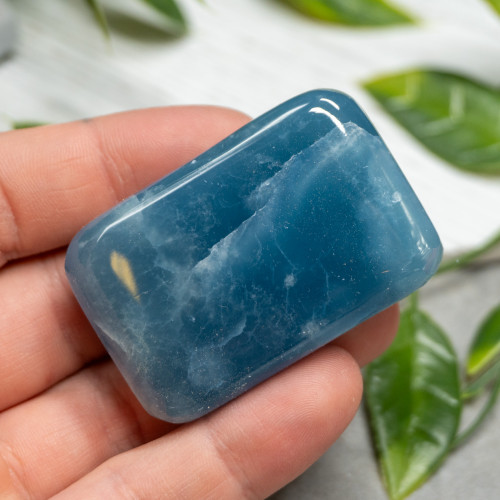 Blue Onyx Palmstone #4