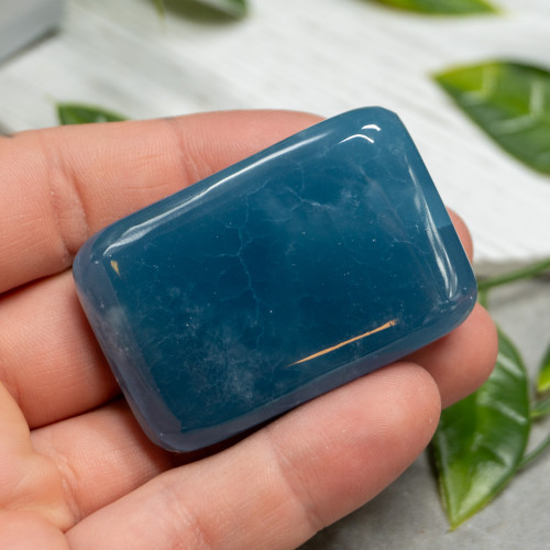 Blue Onyx Palmstone #4