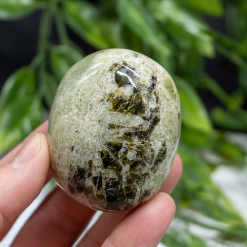 Gemmy Diopside On Green Apatite Polished