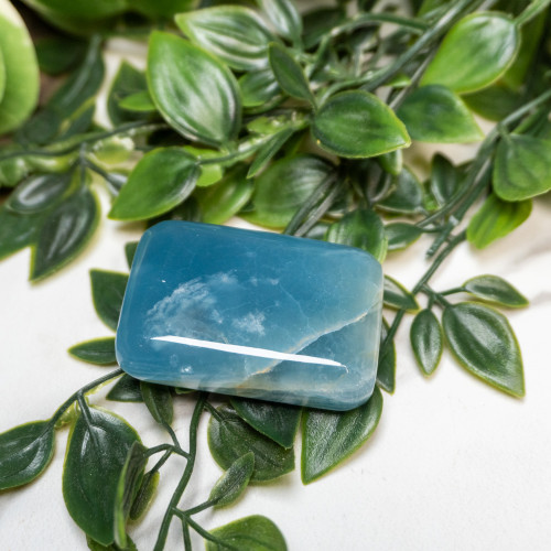 Blue Onyx Palmstone #5