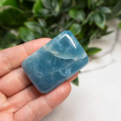 Blue Onyx Palmstone #5