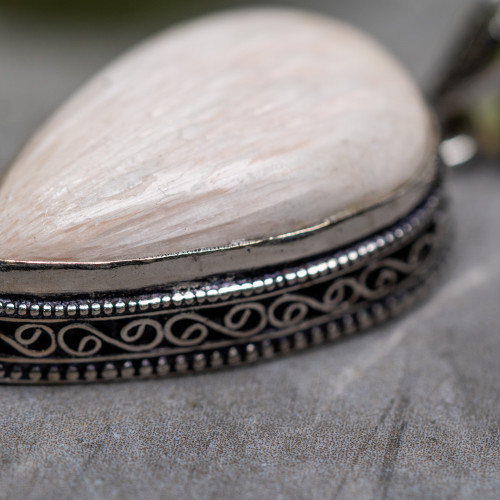 Stilbite Necklace #1