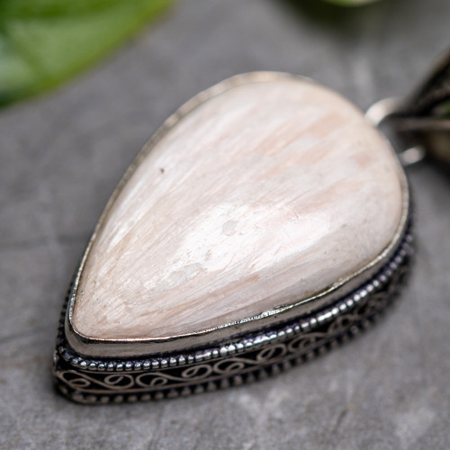 Stilbite Necklace #1