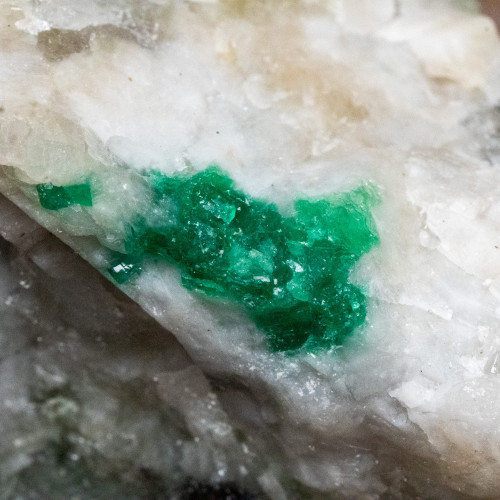 Raw Emerald #19