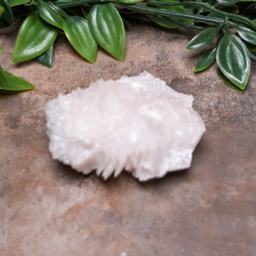 Mangano Calcite (UV Reactivte) #9