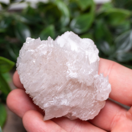 Mangano Calcite (UV Reactivte) #9