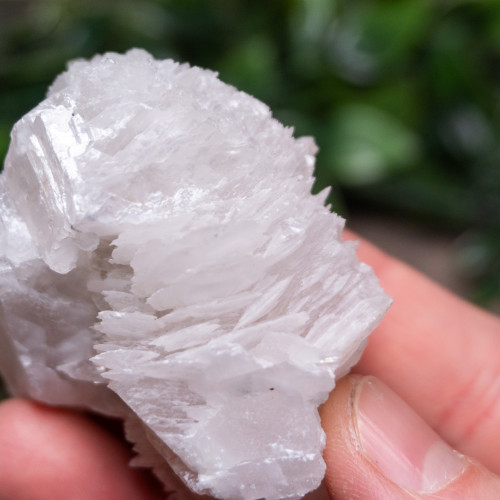 Mangano Calcite (UV Reactivte) #9