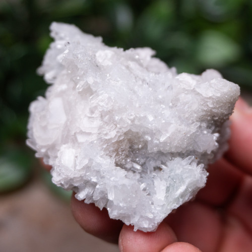 Mangano Calcite (UV Reactivte) #8