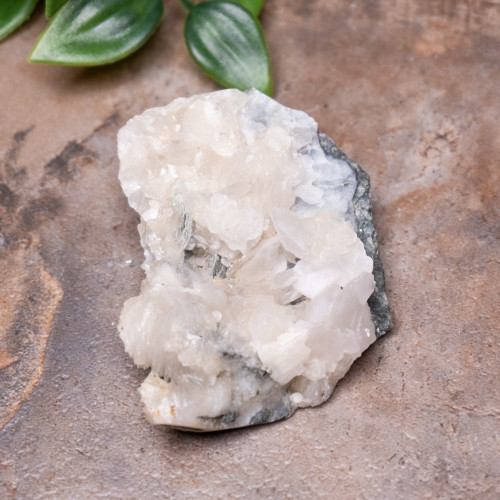 Mangano Calcite (UV Reactivte) #7