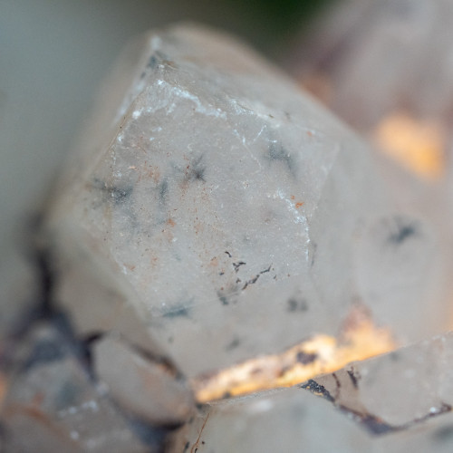 Hollandite in Quartz #3