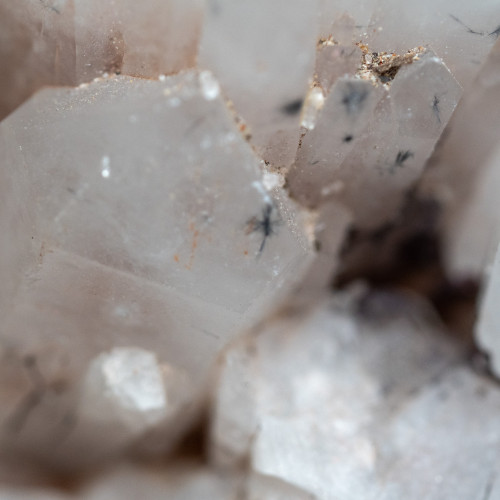 Hollandite in Quartz #4
