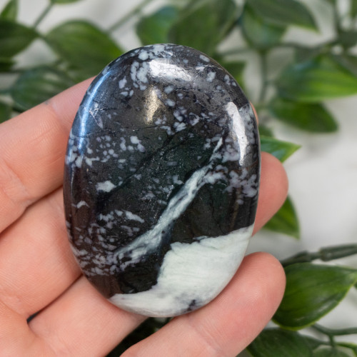 Kammererite Palmstone #1