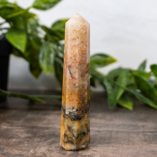 Lion's Gate Quartz Tower #9