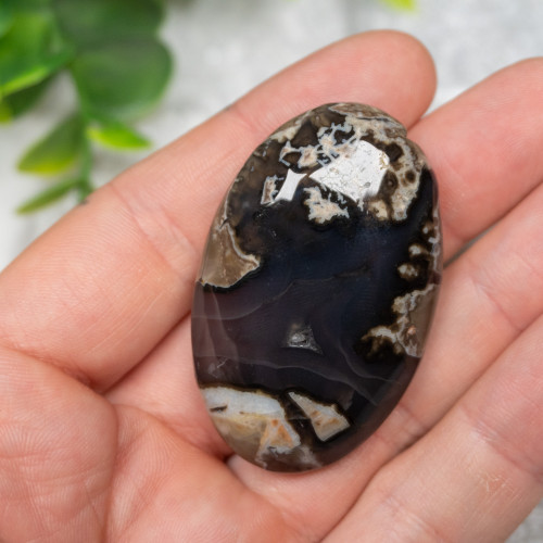 Volcano Agate (UV Reactive) Palmstone #20
