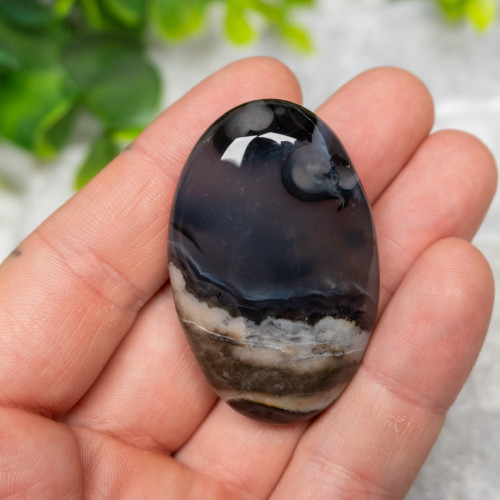 Volcano Agate (UV Reactive) Palmstone #16