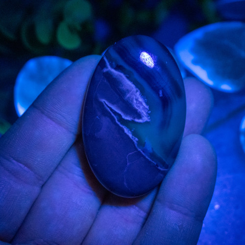 Volcano Agate (UV Reactive) Palmstone #11