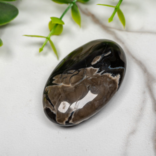 Volcano Agate (UV Reactive) Palmstone #10