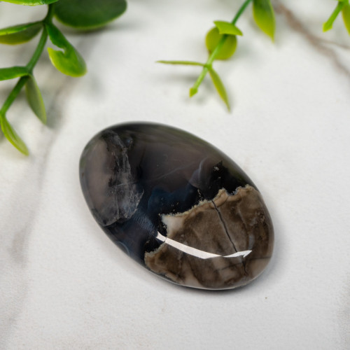 Volcano Agate (UV Reactive) Palmstone #7