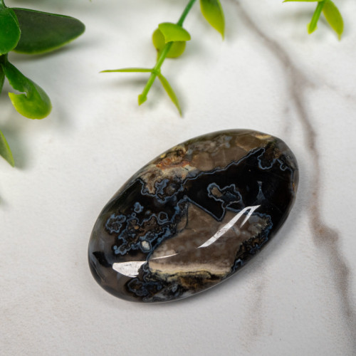 Volcano Agate (UV Reactive) Palmstone #5