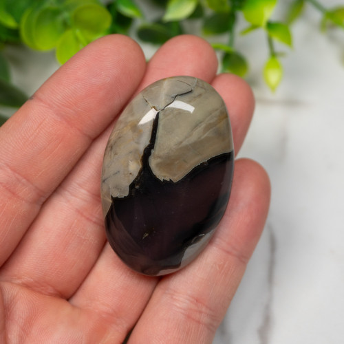 Volcano Agate (UV Reactive) Palmstone #2