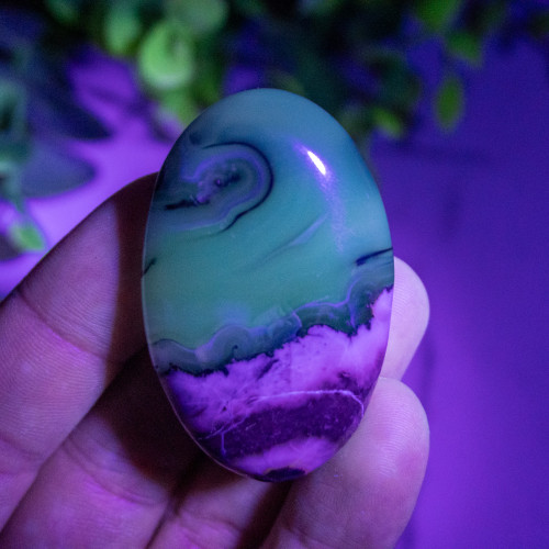 Volcano Agate (UV Reactive) Palmstone #1